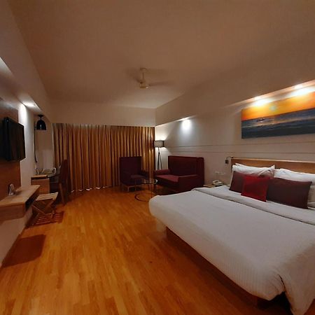 Lemon Tree Hotel Ченнаї Екстер'єр фото