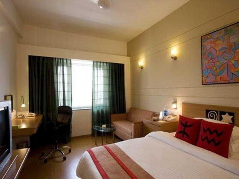 Lemon Tree Hotel Ченнаї Екстер'єр фото