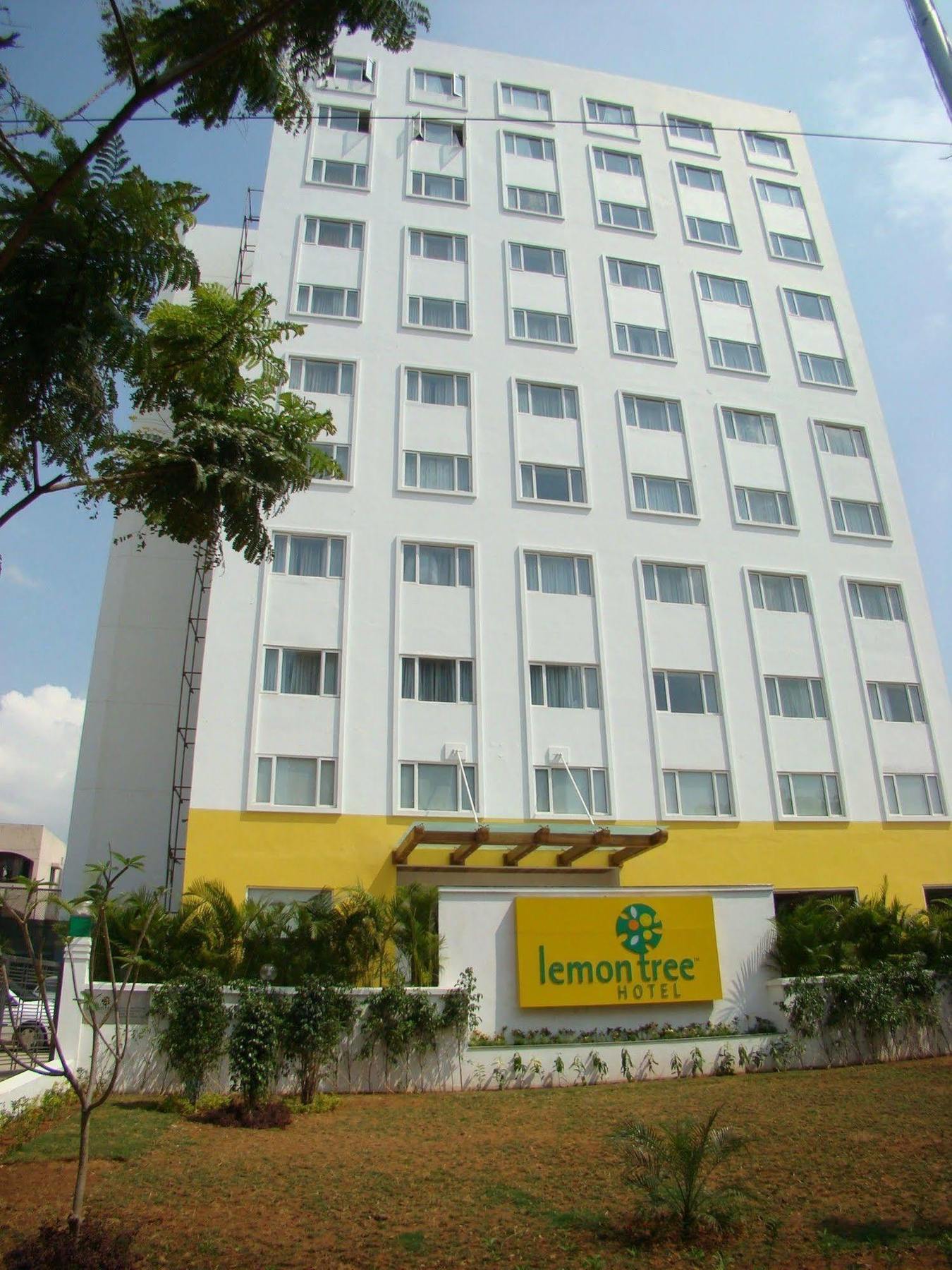 Lemon Tree Hotel Ченнаї Екстер'єр фото