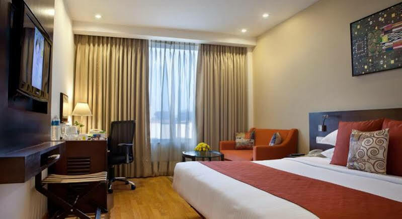 Lemon Tree Hotel Ченнаї Екстер'єр фото