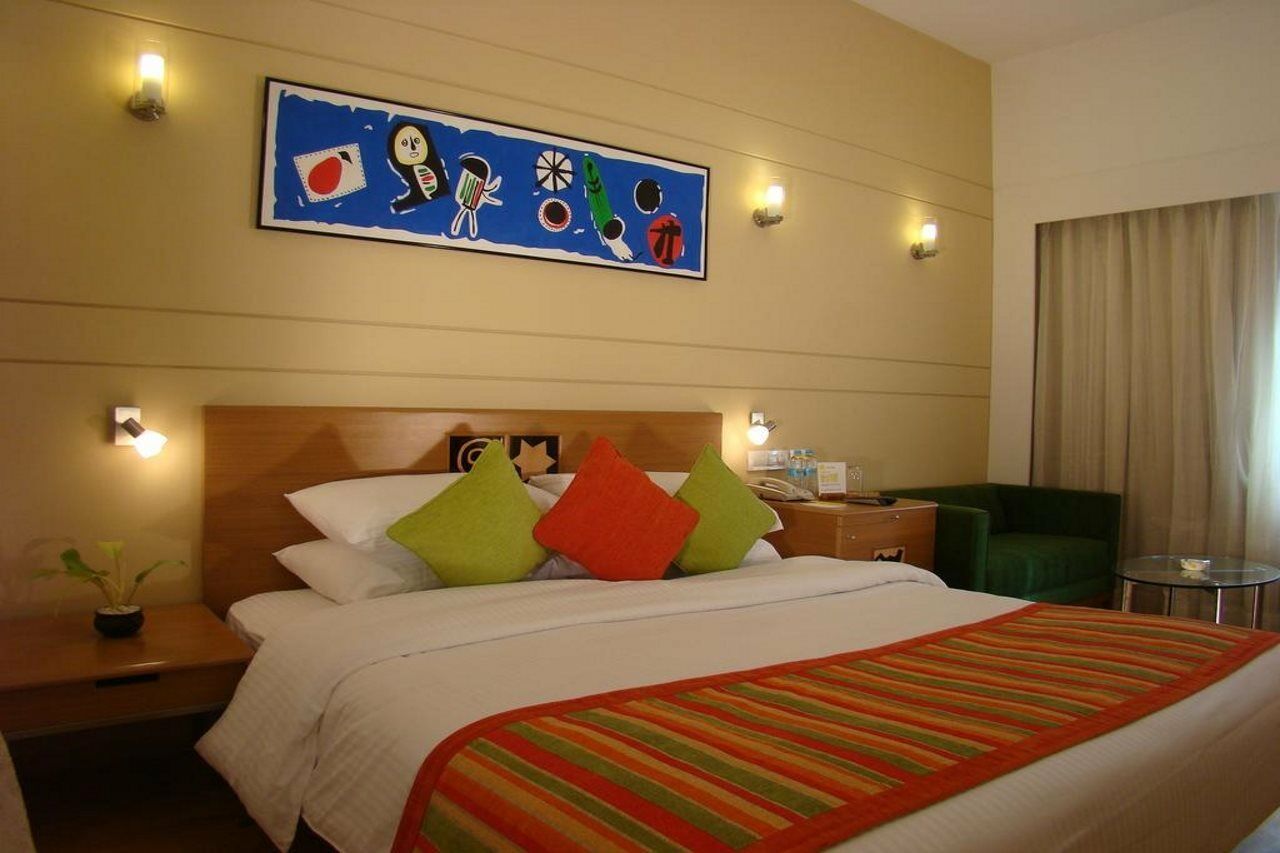 Lemon Tree Hotel Ченнаї Екстер'єр фото